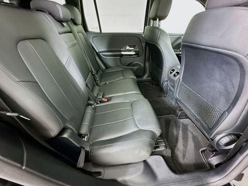 Used 2022 Mercedes-Benz GLB 250 image 28
