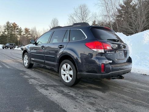 Used 2012 Subaru Outback 2.5i Limited image 3
