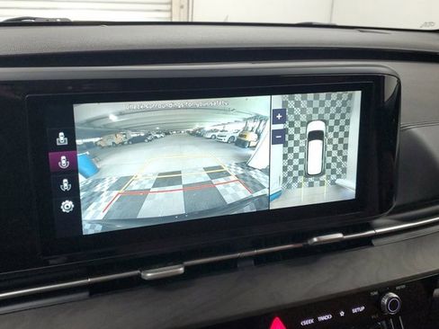 Certified 2022 Kia Carnival SX w/ Paint Protection Package image 26