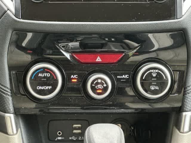 Used 2019 Subaru Forester Premium AWD/4WD image 15