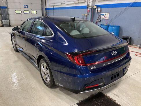 Used 2022 Hyundai Sonata SE w/ Preferred Accessory Package FWD image 5