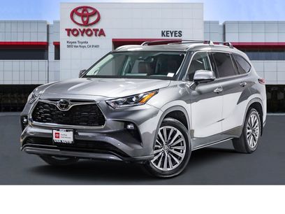 Certified 2025 Toyota Highlander Limited