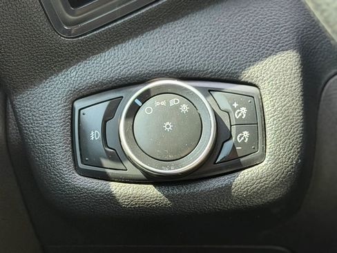 Used 2015 Ford Escape SE FWD image 33