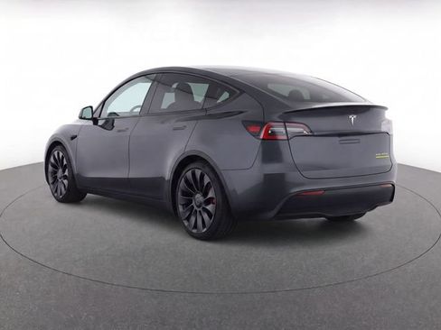 Used 2025 Tesla Model Y Performance AWD/4WD image 7