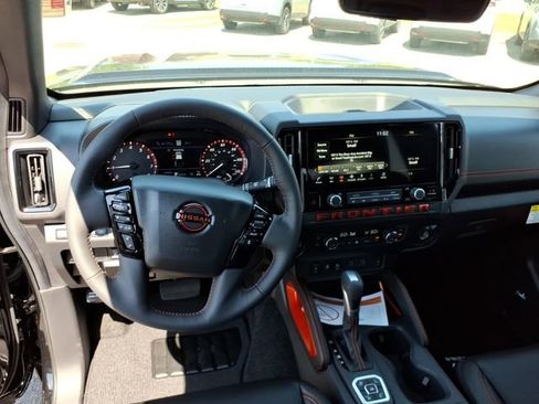 New 2026 Nissan Frontier PRO-4X AWD/4WD image 9