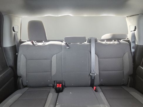 Used 2022 Chevrolet Silverado 1500 Custom image 13