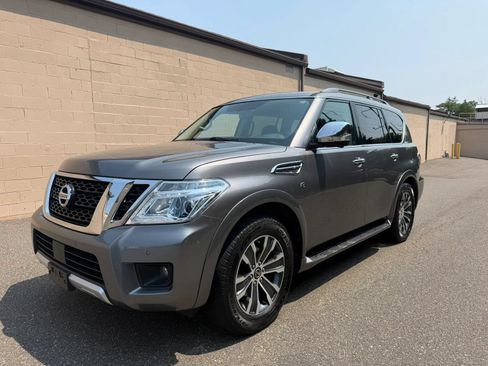 Used 2018 Nissan Armada SL w/ Moonroof Package AWD/4WD image 3