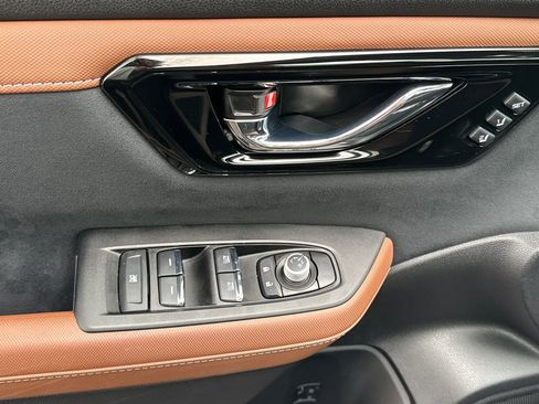 Certified 2026 Subaru Forester Touring AWD/4WD image 13