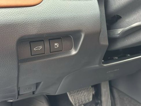 New 2025 Toyota Crown Signia w/ Advanced Technology Package image 15