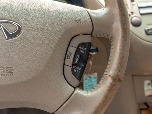 Used 2002 INFINITI Q45 image 13