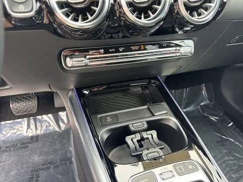 Certified 2025 Mercedes-Benz GLA 250 GLA 250 image 14