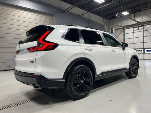Used 2025 Honda CR-V Sport Touring image 7