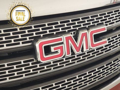 Used 2015 GMC Terrain SLT image 11