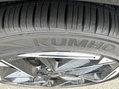Certified 2025 Kia K4 GT-Line w/ GT-Line Premium Package FWD image 5
