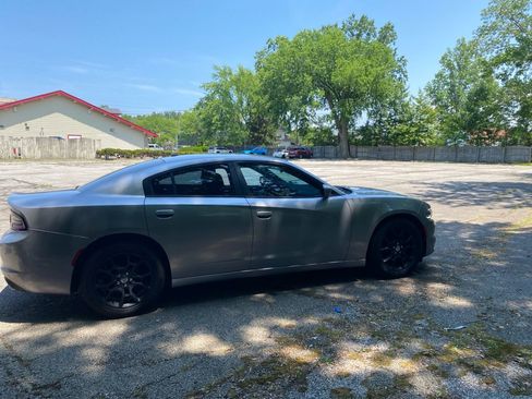 Used 2015 Dodge Charger SE w/ Popular Equipment Group AWD/4WD image 6