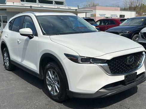 Used 2023 MAZDA CX-5 AWD 2.5 S w/ Preferred Package image 4
