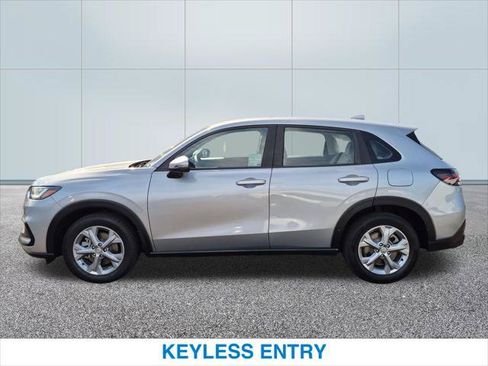 Used 2023 Honda HR-V LX image 10
