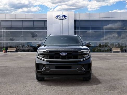 New 2027 Ford Expedition Platinum w/ Driver's Package AWD/4WD image 3