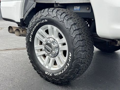 Used 2019 Ford F250 XLT image 23