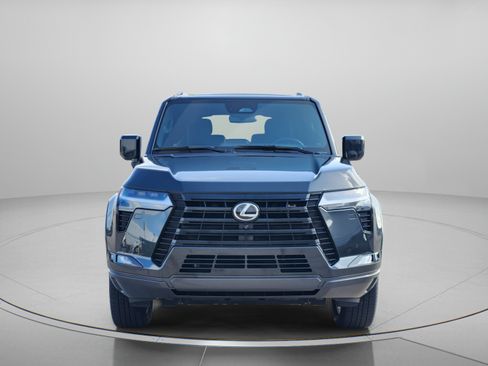 Used 2026 Lexus GX 550 w/ Accessory Package (2T) AWD/4WD image 6