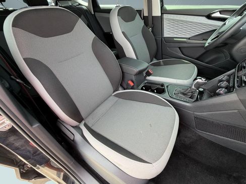 Certified 2023 Volkswagen Taos S w/ Driver Assistance Package FWD image 21