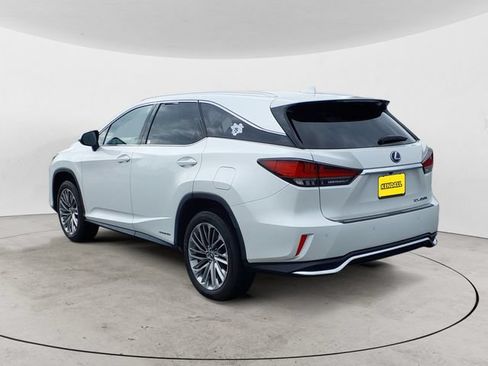 Used 2022 Lexus RX 450hL Luxury w/ Cold Area Package (CT) AWD/4WD image 3
