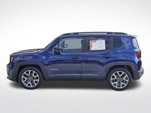 Used 2017 Jeep Renegade Latitude FWD image 9
