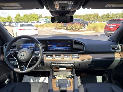 Certified 2025 Mercedes-Benz GLE 450 4MATIC image 23