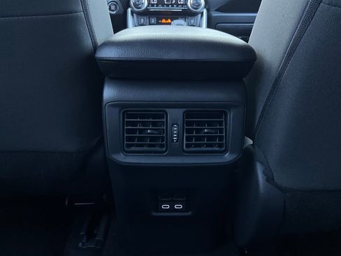 Used 2025 Toyota RAV4 XLE image 13