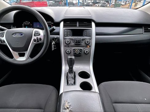 Used 2013 Ford Edge SE image 14