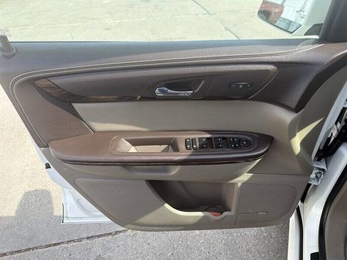 Used 2014 GMC Acadia Denali AWD/4WD image 13