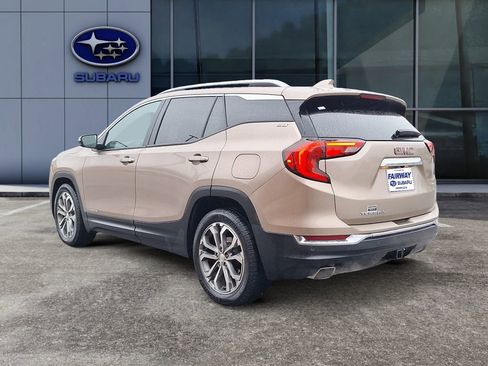 Used 2018 GMC Terrain SLT w/ Preferred Package image 4