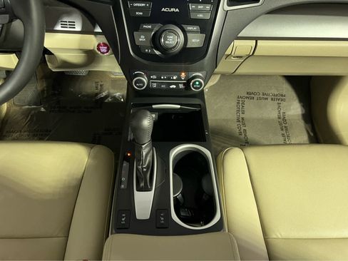 Certified 2017 Acura RDX AWD image 11