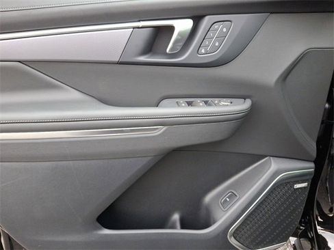 New 2026 Buick Enclave Sport Touring w/ Super Cruise Package image 8