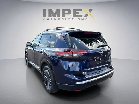 Used 2026 Nissan Rogue Platinum w/ Platinum Premium Package AWD/4WD image 3