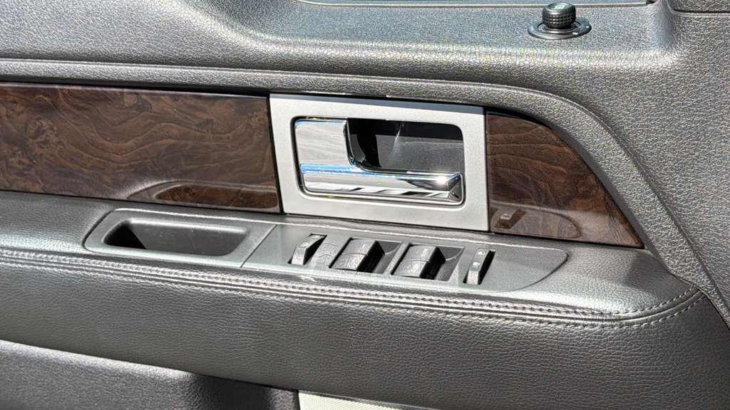 Used 2013 Ford F150 Platinum RWD image 22