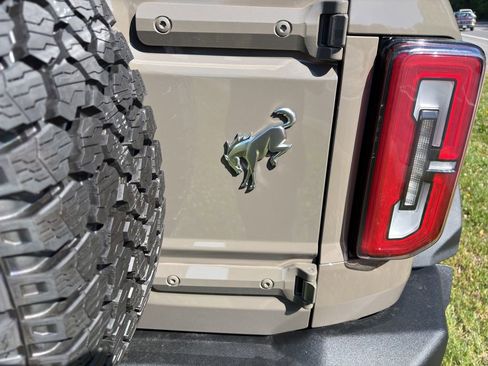 New 2026 Ford Bronco Outer Banks AWD/4WD image 9