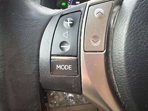 Used 2014 Lexus ES 300h image 28