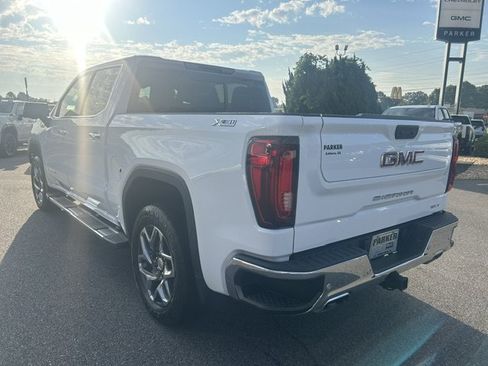 Used 2023 GMC Sierra 1500 SLT w/ SLT Premium Plus Package AWD/4WD image 2