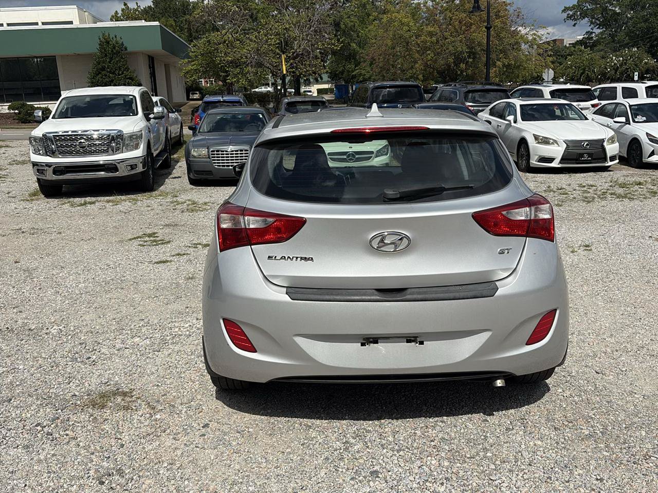 Used 2016 Hyundai Elantra GT FWD image 13