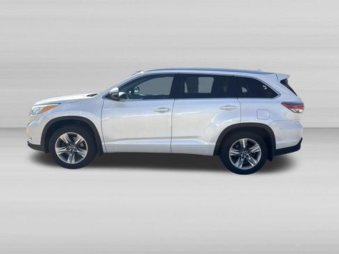 Used 2016 Toyota Highlander Limited Platinum AWD/4WD image 7