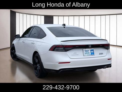 Used 2023 Honda Accord Sport image 8