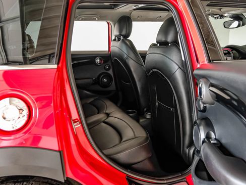 Used 2019 MINI Cooper S w/ Premium Package FWD image 43
