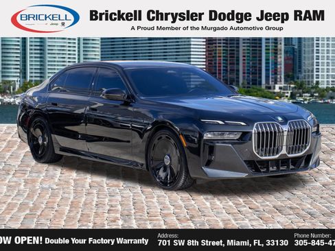 Used 2024 BMW 740i RWD image 2