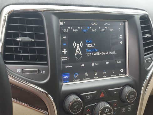 Used 2017 Jeep Grand Cherokee Limited AWD/4WD image 27