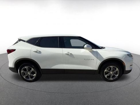Used 2026 Chevrolet Blazer LT FWD image 16