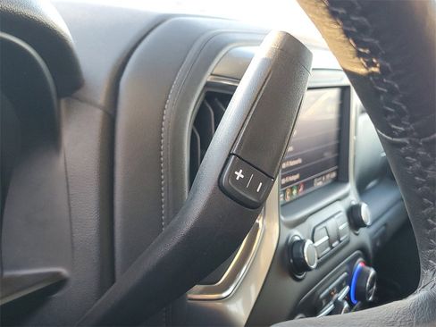 Used 2021 Chevrolet Silverado 1500 LT Trail Boss w/ Convenience Package II image 31