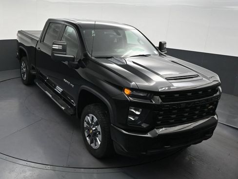 Used 2022 Chevrolet Silverado 2500 Custom w/ Custom Convenience Package AWD/4WD image 25