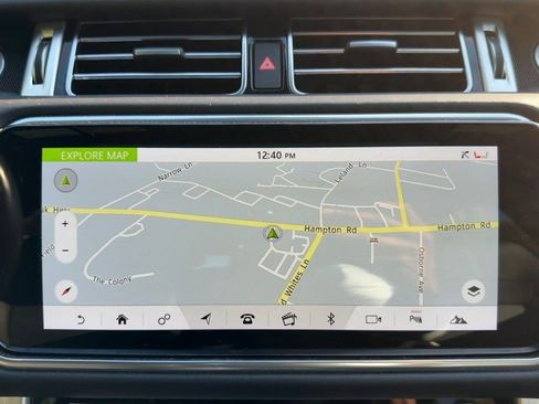 Used 2020 Land Rover Range Rover HSE image 26