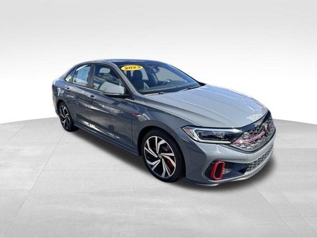 Used 2023 Volkswagen Jetta GLI Autobahn FWD image 3
